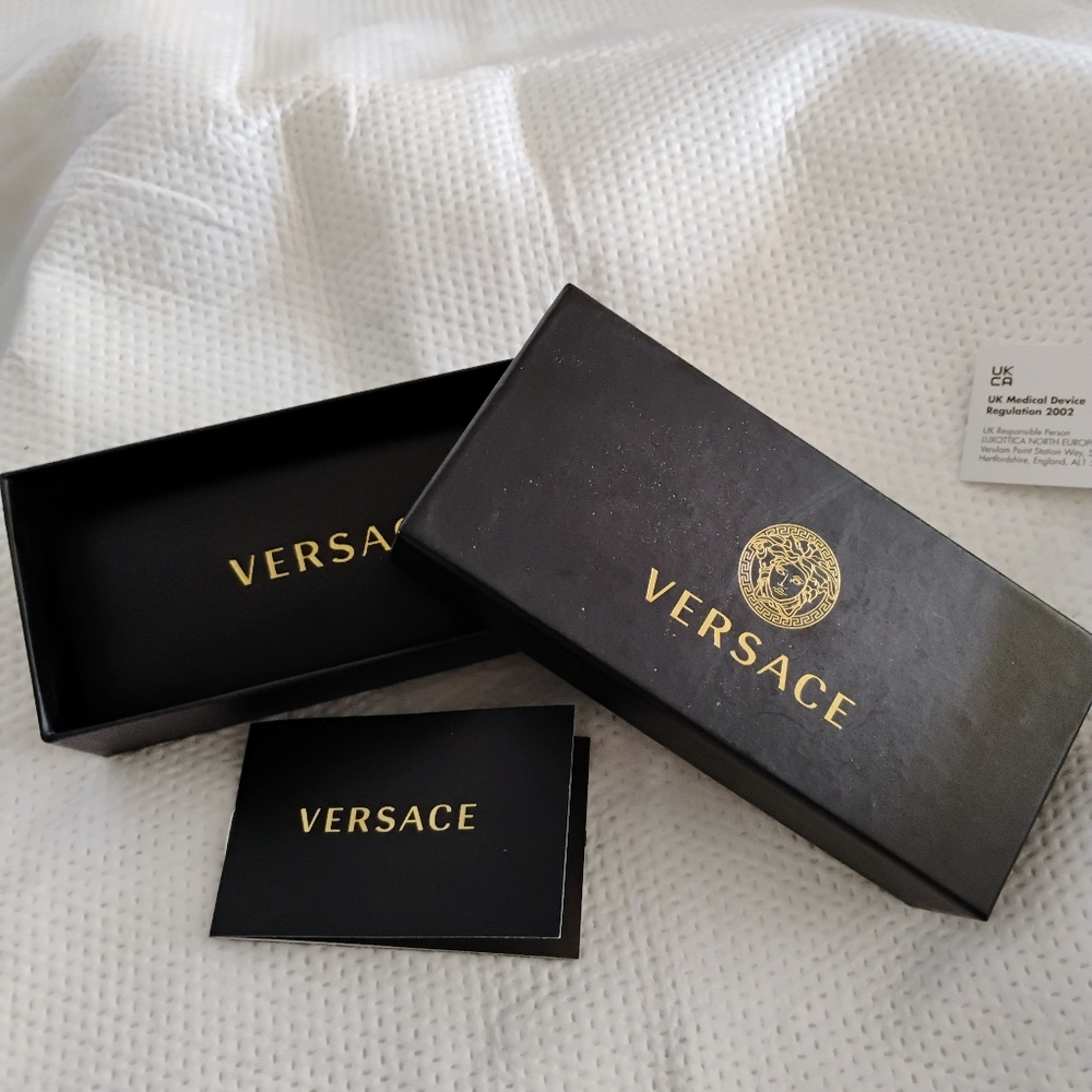 Versace Women's Glasses in Havana Green - Picture 6 of 6